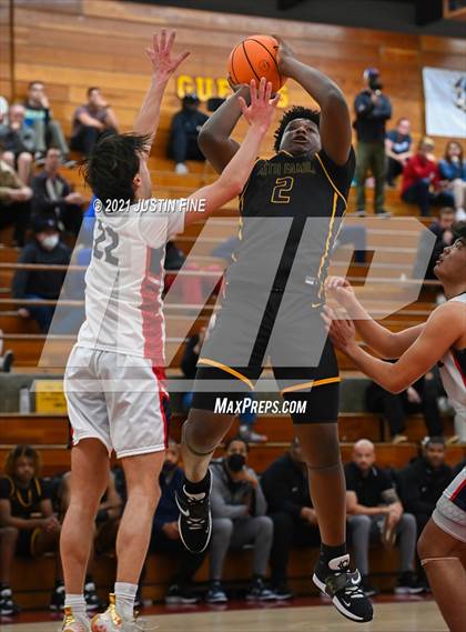 Thumbnail 1 in Campolindo vs. Oak Cliff Faith Family Academy (Torrey Pines Holiday Classic) photogallery.
