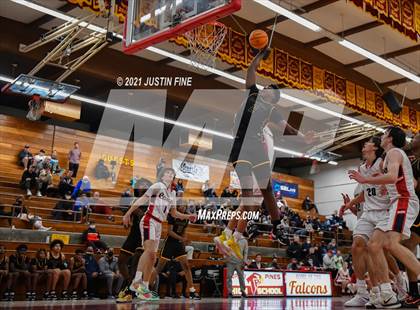 Thumbnail 1 in Campolindo vs. Oak Cliff Faith Family Academy (Torrey Pines Holiday Classic) photogallery.