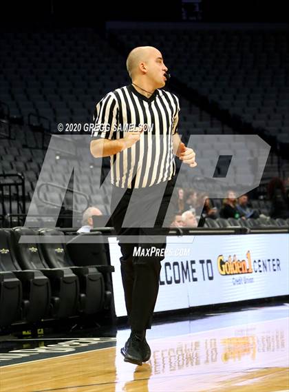 Thumbnail 3 in Placer vs Rio Americano @ Golden 1 Center photogallery.