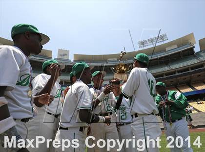 Thumbnail 2 in Dorsey vs. Van Nuys (CIF L.A. City D2 Final) photogallery.