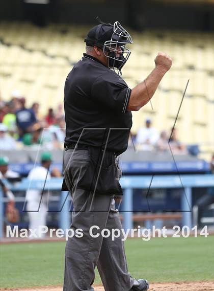 Thumbnail 3 in Dorsey vs. Van Nuys (CIF L.A. City D2 Final) photogallery.