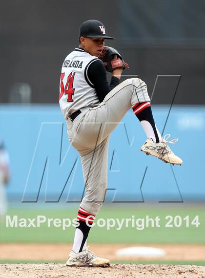 Thumbnail 3 in Dorsey vs. Van Nuys (CIF L.A. City D2 Final) photogallery.