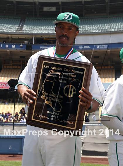 Thumbnail 2 in Dorsey vs. Van Nuys (CIF L.A. City D2 Final) photogallery.