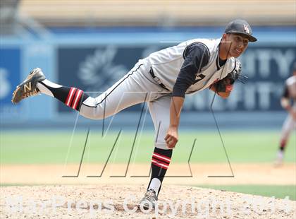 Thumbnail 3 in Dorsey vs. Van Nuys (CIF L.A. City D2 Final) photogallery.