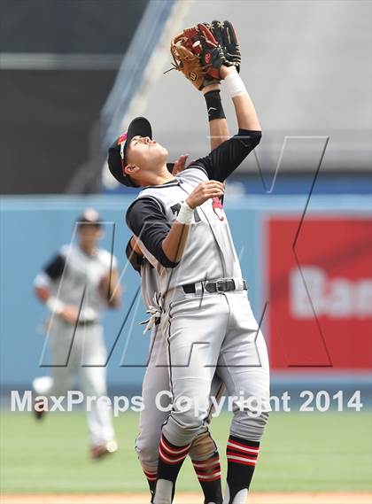 Thumbnail 2 in Dorsey vs. Van Nuys (CIF L.A. City D2 Final) photogallery.