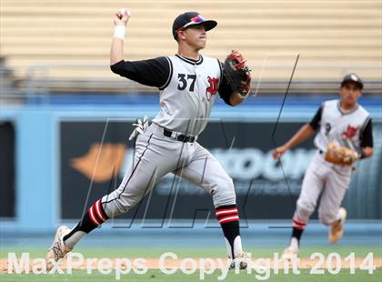 Thumbnail 3 in Dorsey vs. Van Nuys (CIF L.A. City D2 Final) photogallery.