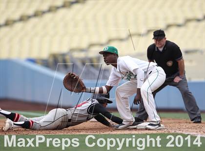 Thumbnail 1 in Dorsey vs. Van Nuys (CIF L.A. City D2 Final) photogallery.