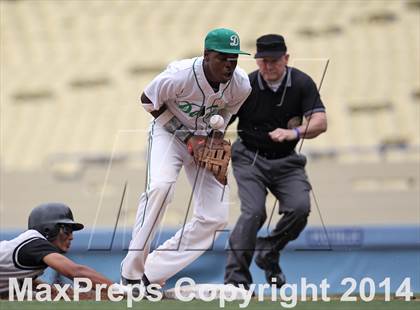 Thumbnail 1 in Dorsey vs. Van Nuys (CIF L.A. City D2 Final) photogallery.