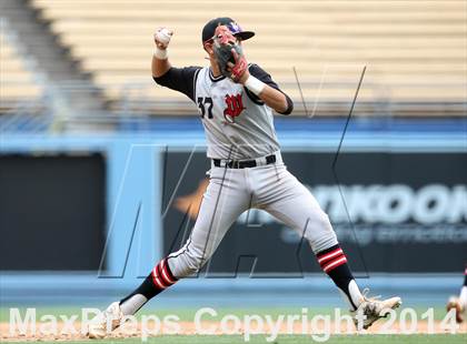 Thumbnail 2 in Dorsey vs. Van Nuys (CIF L.A. City D2 Final) photogallery.