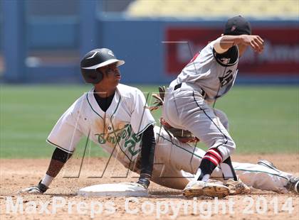 Thumbnail 2 in Dorsey vs. Van Nuys (CIF L.A. City D2 Final) photogallery.