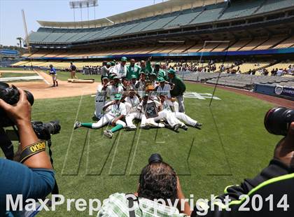Thumbnail 3 in Dorsey vs. Van Nuys (CIF L.A. City D2 Final) photogallery.
