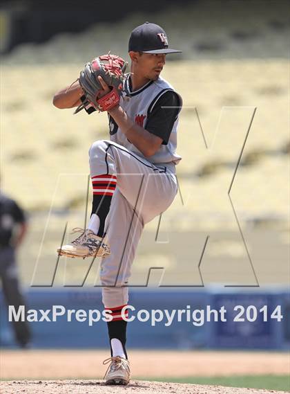 Thumbnail 1 in Dorsey vs. Van Nuys (CIF L.A. City D2 Final) photogallery.