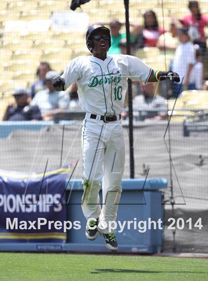 Thumbnail 2 in Dorsey vs. Van Nuys (CIF L.A. City D2 Final) photogallery.