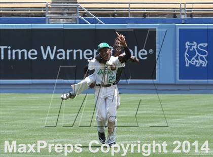 Thumbnail 2 in Dorsey vs. Van Nuys (CIF L.A. City D2 Final) photogallery.