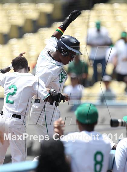 Thumbnail 2 in Dorsey vs. Van Nuys (CIF L.A. City D2 Final) photogallery.