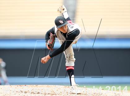 Thumbnail 2 in Dorsey vs. Van Nuys (CIF L.A. City D2 Final) photogallery.