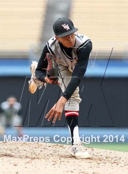 Thumbnail 1 in Dorsey vs. Van Nuys (CIF L.A. City D2 Final) photogallery.