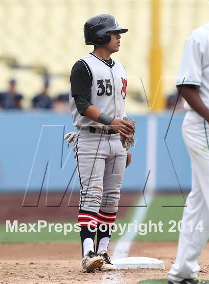 Thumbnail 2 in Dorsey vs. Van Nuys (CIF L.A. City D2 Final) photogallery.