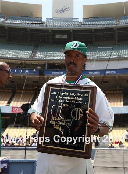 Thumbnail 3 in Dorsey vs. Van Nuys (CIF L.A. City D2 Final) photogallery.