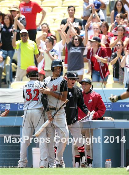 Thumbnail 3 in Dorsey vs. Van Nuys (CIF L.A. City D2 Final) photogallery.