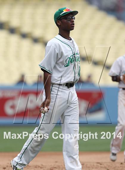 Thumbnail 3 in Dorsey vs. Van Nuys (CIF L.A. City D2 Final) photogallery.