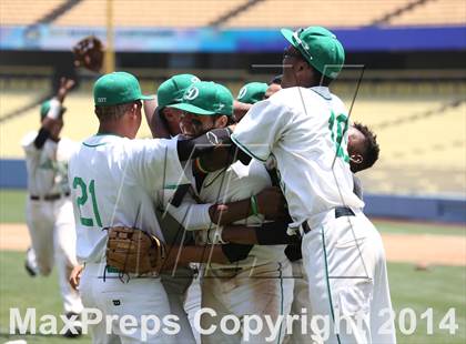 Thumbnail 1 in Dorsey vs. Van Nuys (CIF L.A. City D2 Final) photogallery.