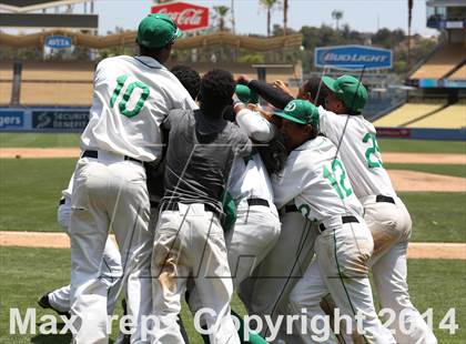 Thumbnail 2 in Dorsey vs. Van Nuys (CIF L.A. City D2 Final) photogallery.