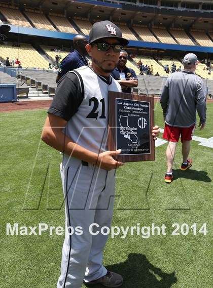 Thumbnail 3 in Dorsey vs. Van Nuys (CIF L.A. City D2 Final) photogallery.