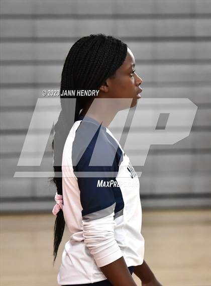 Thumbnail 2 in Sierra Canyon vs. Archbishop Mitty (Durango Fall Classic) photogallery.