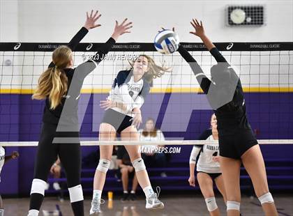 Thumbnail 2 in Sierra Canyon vs. Archbishop Mitty (Durango Fall Classic) photogallery.