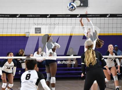 Thumbnail 3 in Sierra Canyon vs. Archbishop Mitty (Durango Fall Classic) photogallery.