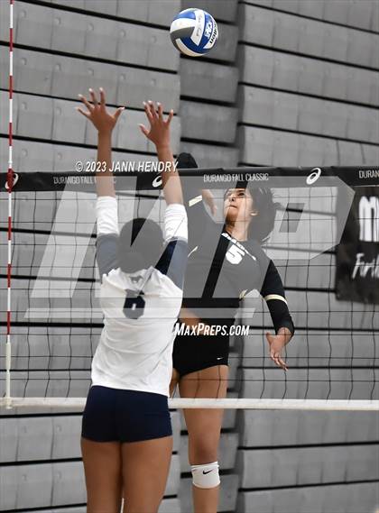 Thumbnail 2 in Sierra Canyon vs. Archbishop Mitty (Durango Fall Classic) photogallery.