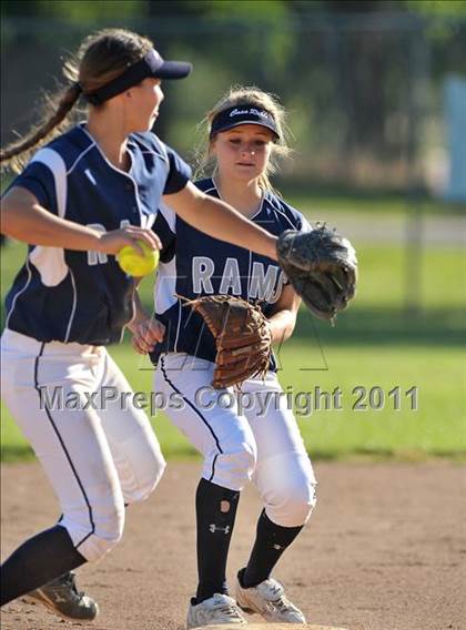 Thumbnail 1 in Casa Roble vs. Del Oro (CIF SJS D2 Final) photogallery.