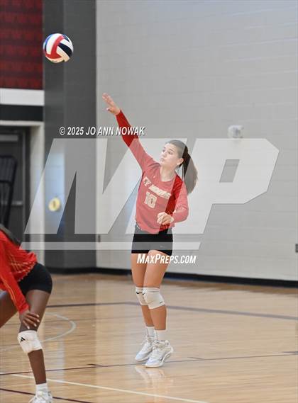 Thumbnail 1 in FR: Cypress Woods @ Waller (B Teams) photogallery.