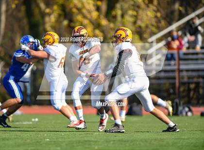 Thumbnail 1 in Gloucester Catholic @ Paul VI photogallery.