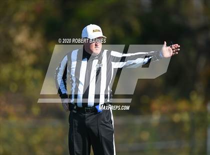 Thumbnail 2 in Gloucester Catholic @ Paul VI photogallery.
