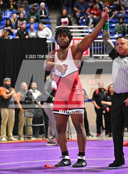 Thumbnail 1 in UIL 5A/6A State Championships - Session 3 photogallery.