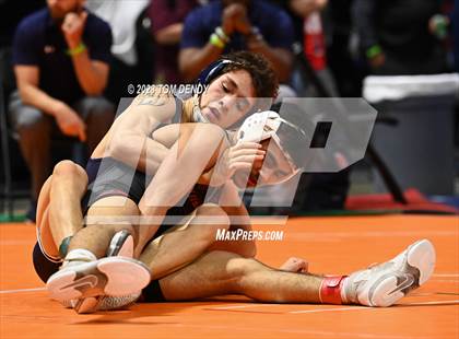 Thumbnail 1 in UIL 5A/6A State Championships - Session 3 photogallery.