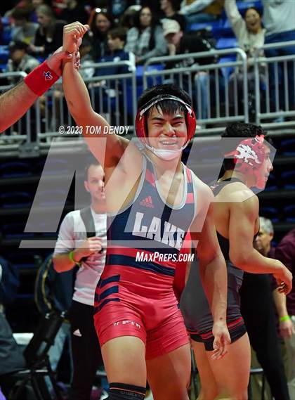 Thumbnail 1 in UIL 5A/6A State Championships - Session 3 photogallery.