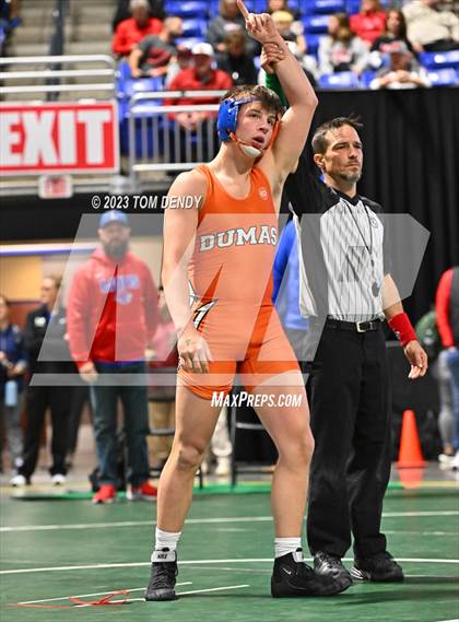 Thumbnail 1 in UIL 5A/6A State Championships - Session 3 photogallery.