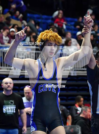 Thumbnail 3 in UIL 5A/6A State Championships - Session 3 photogallery.