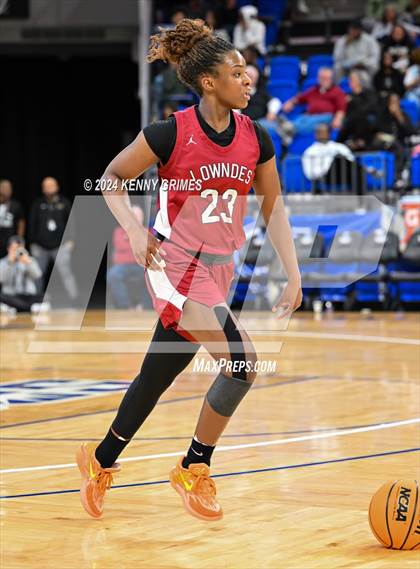 Thumbnail 2 in Grayson vs. Lowndes (GHSA 7A Semifinal) photogallery.