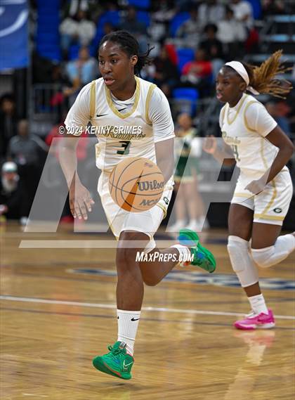 Thumbnail 1 in Grayson vs. Lowndes (GHSA 7A Semifinal) photogallery.