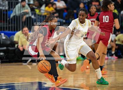Thumbnail 3 in Grayson vs. Lowndes (GHSA 7A Semifinal) photogallery.