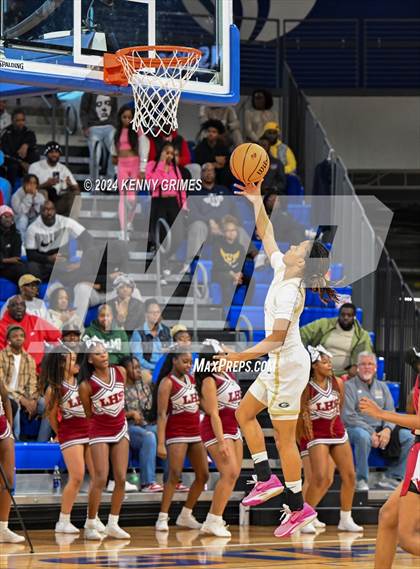 Thumbnail 3 in Grayson vs. Lowndes (GHSA 7A Semifinal) photogallery.