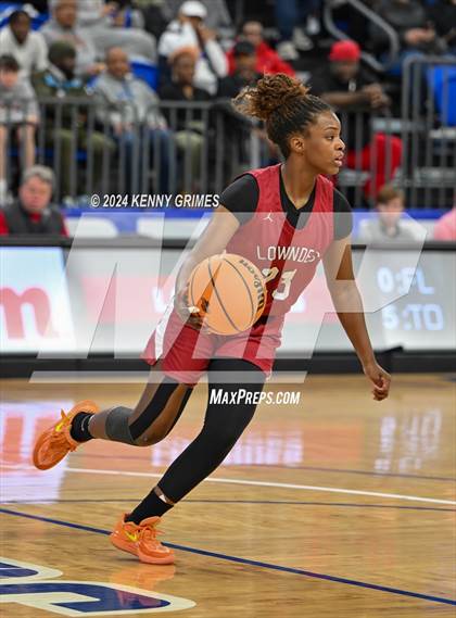 Thumbnail 2 in Grayson vs. Lowndes (GHSA 7A Semifinal) photogallery.