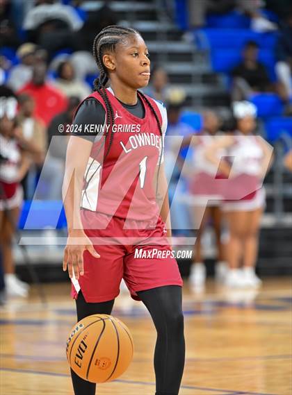 Thumbnail 1 in Grayson vs. Lowndes (GHSA 7A Semifinal) photogallery.