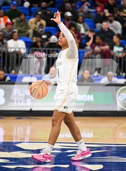 Thumbnail 1 in Grayson vs. Lowndes (GHSA 7A Semifinal) photogallery.