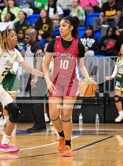 Thumbnail 3 in Grayson vs. Lowndes (GHSA 7A Semifinal) photogallery.