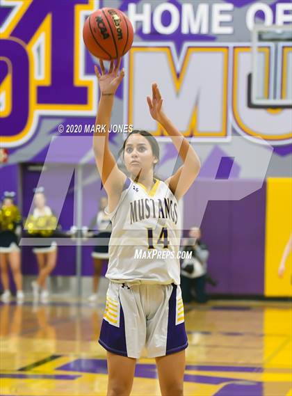 Thumbnail 3 in Casteel @ Sunrise Mountain (AIA 5A Quarterfinal) photogallery.